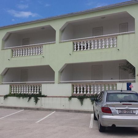 Apartments Svekric Novalja Dış mekan fotoğraf