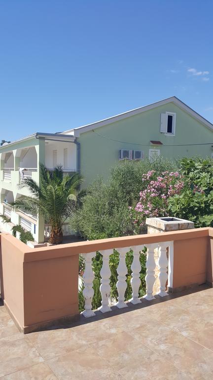 Apartments Svekric Novalja Dış mekan fotoğraf